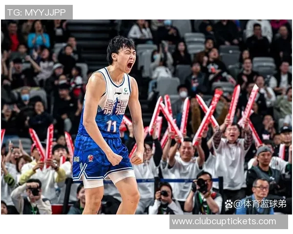 广东队与新疆队常规赛精彩对决谁将赢得本赛季的关键胜利